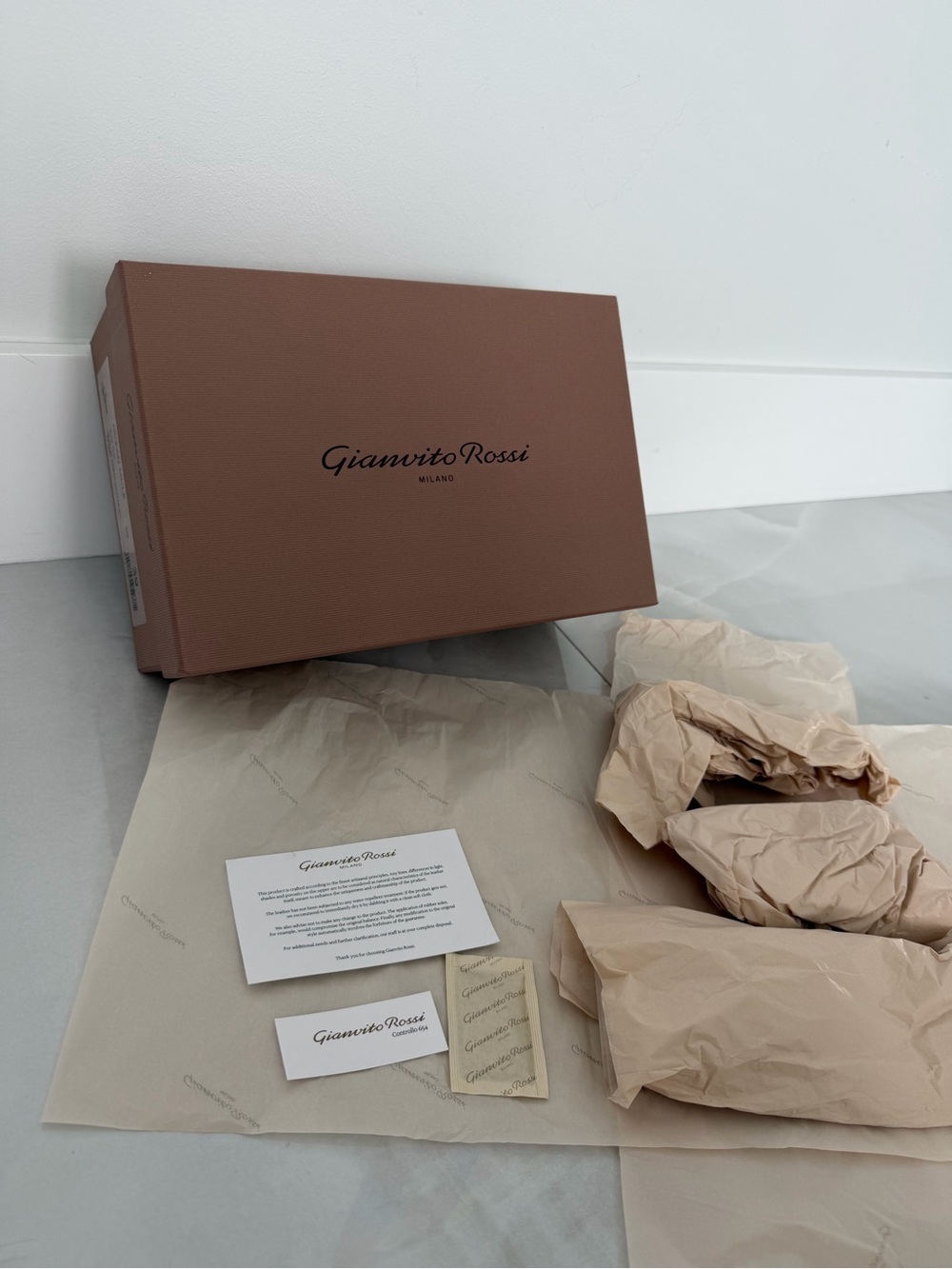 Gianvito Rossi Milano Shoe Box Logo Tissue Paper Inserts and Cards